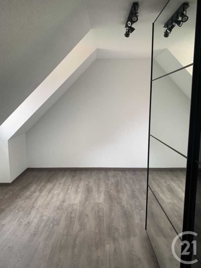 Appartement F2 à louer - 2 pièces - 44.0 m2 - AVOLSHEIM - 67 - ALSACE - Century 21 Kayser Immobilier
