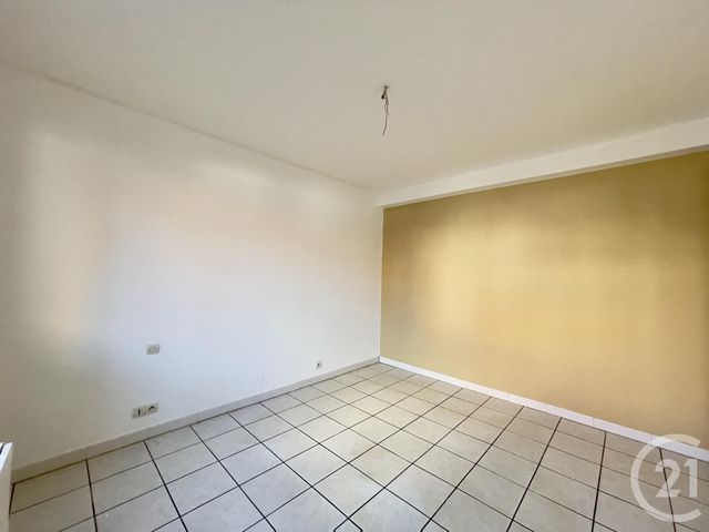 Appartement F3 à louer - 3 pièces - 61.0 m2 - MUTZIG - 67 - ALSACE - Century 21 Kayser Immobilier