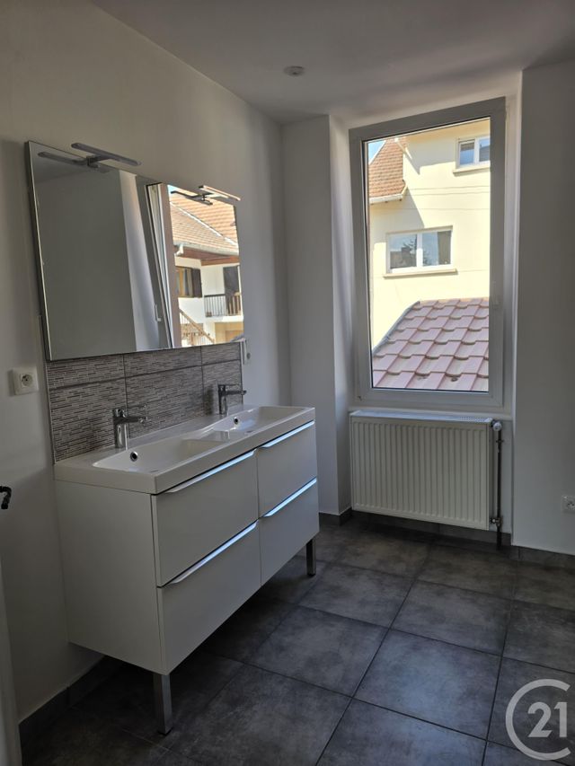 Appartement à louer - 4 pièces - 77.35 m2 - MUTZIG - 67 - ALSACE - Century 21 Kayser Immobilier