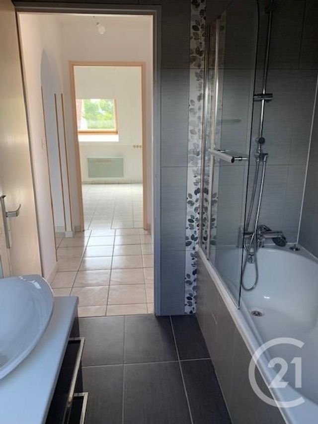 Appartement F3 à louer - 3 pièces - 60.96 m2 - STRASBOURG - 67 - ALSACE - Century 21 Kayser Immobilier