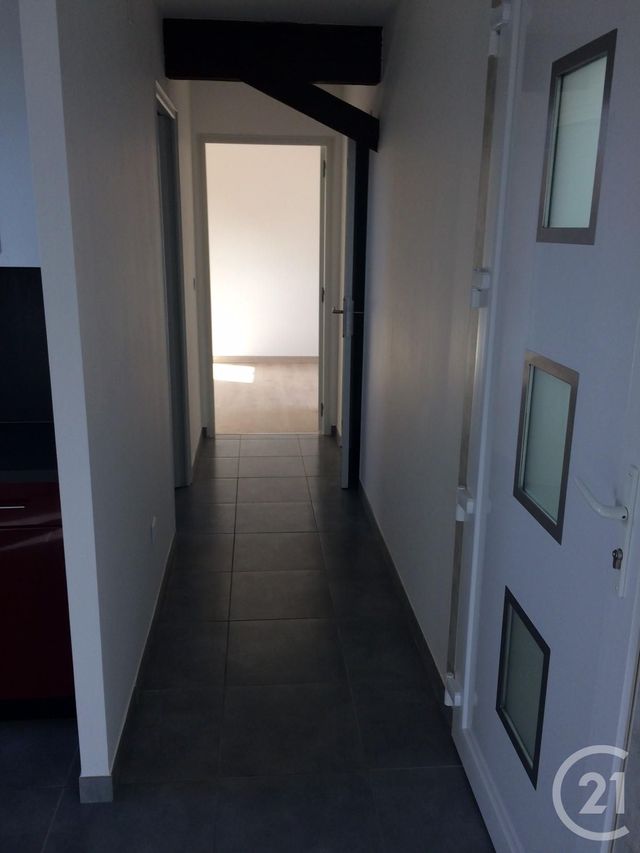 Appartement F2 à louer - 2 pièces - 39.0 m2 - KOLBSHEIM - 67 - ALSACE - Century 21 Kayser Immobilier