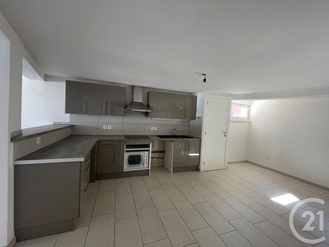 Appartement F3 à louer - 3 pièces - 65.6 m2 - BARR - 67 - ALSACE - Century 21 Kayser Immobilier