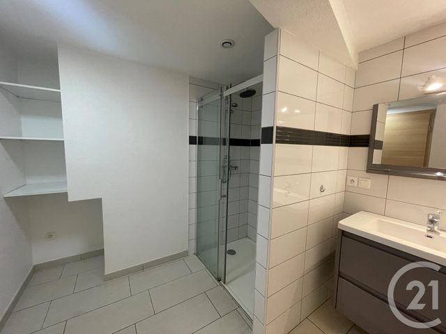 Appartement F3 à louer - 3 pièces - 65.6 m2 - BARR - 67 - ALSACE - Century 21 Kayser Immobilier