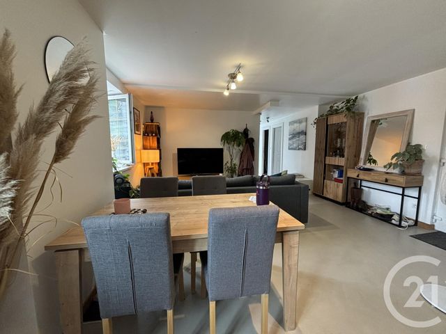 Appartement F3 à louer - 3 pièces - 64.0 m2 - WOLXHEIM - 67 - ALSACE - Century 21 Kayser Immobilier