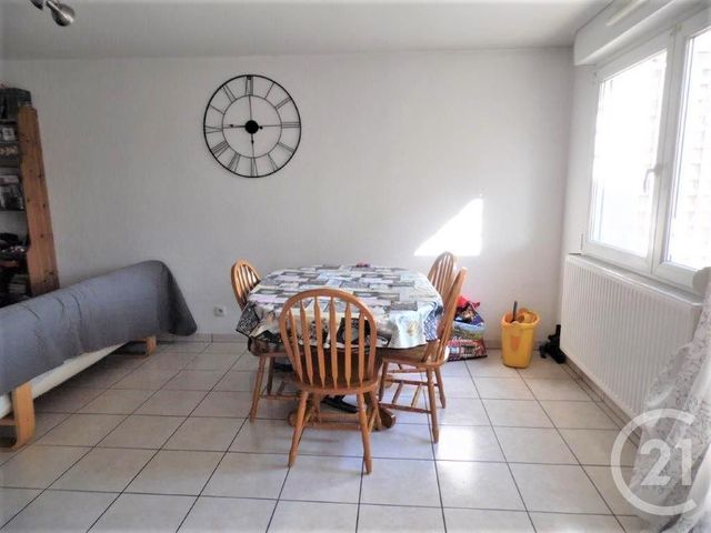 Appartement F3 à vendre - 3 pièces - 66.0 m2 - FEGERSHEIM - 67 - ALSACE - Century 21 Kayser Immobilier Appartement F3 à vendre - 3 pièces - 66.0 m2 - FEGERSHEIM - 67 - ALSACE - Century 21 Kayser Immobilier