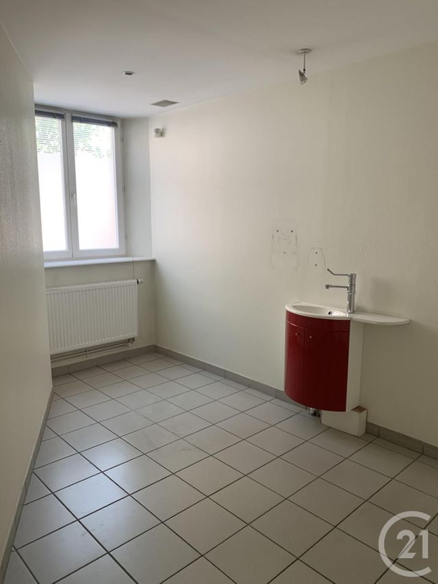 Afficher la photo en grand commerce à louer - 126.0 m2 - ROSHEIM - 67 - ALSACE - Century 21 Kayser Immobilier